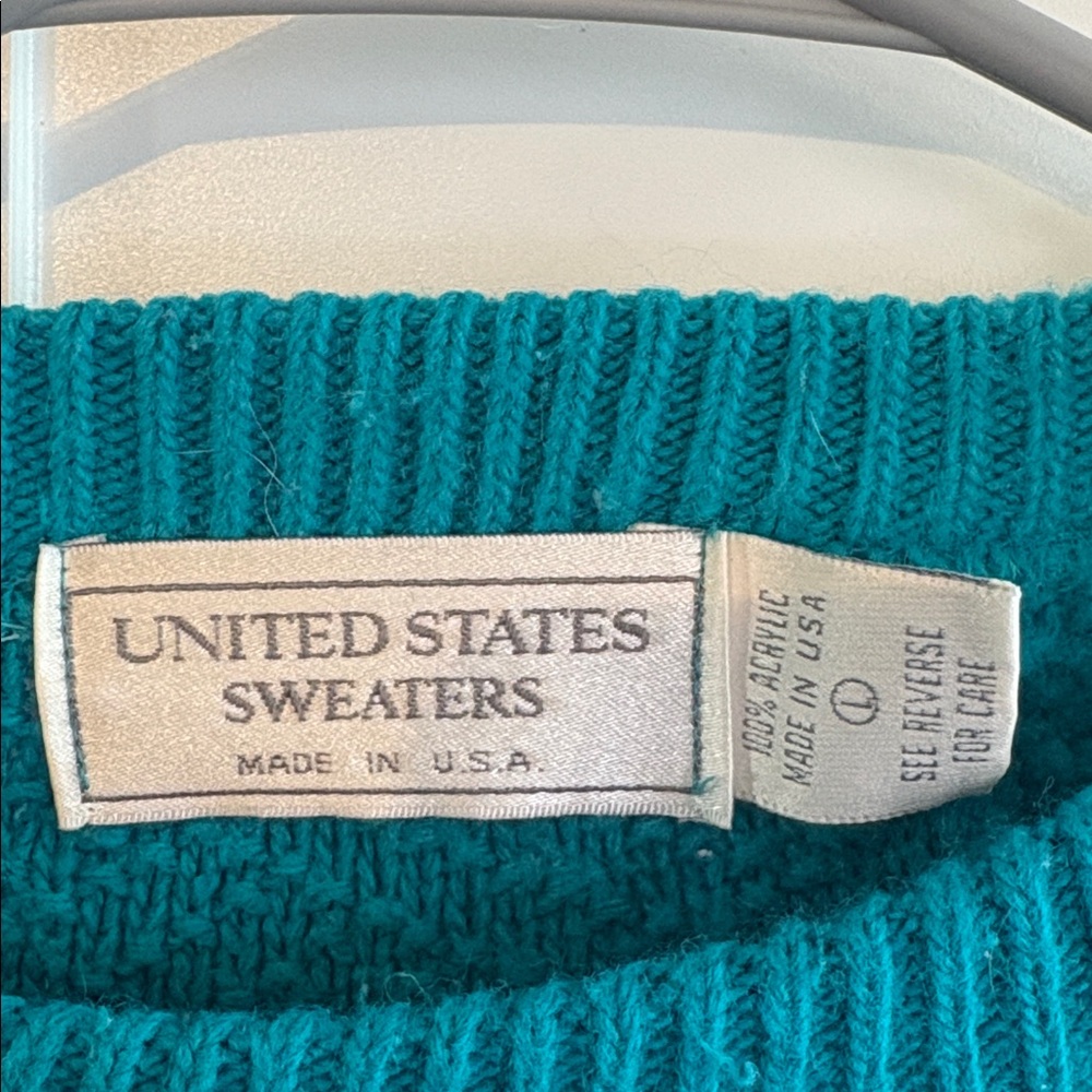 Vintage United States Sweater - Picture 2 of 5
